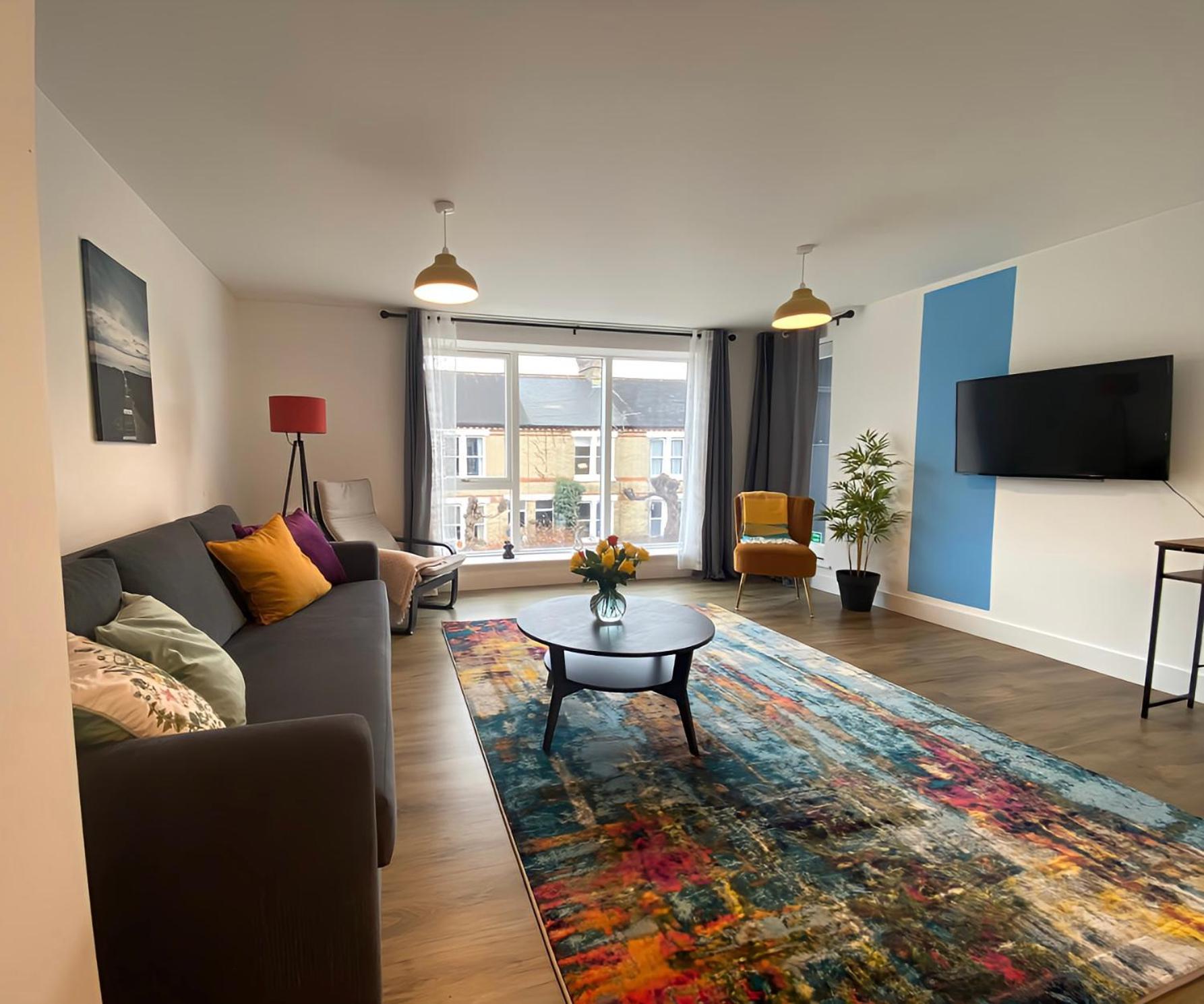 Cambridge Stays Riverside Apart Hotel With 2Br Flats At The City Centre-Parking-Balcony מראה חיצוני תמונה