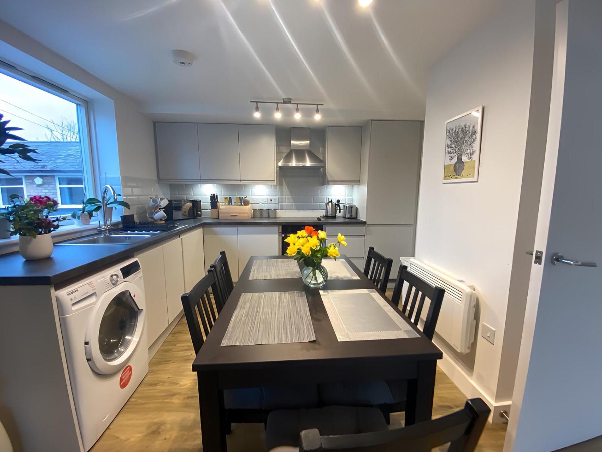 Cambridge Stays Riverside Apart Hotel With 2Br Flats At The City Centre-Parking-Balcony מראה חיצוני תמונה